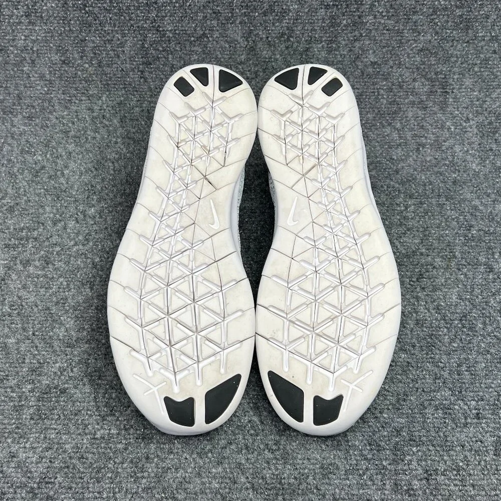 Nike Free RN Running Shoes Youth Size 7 White Black‎ Athletic Training Sneakers